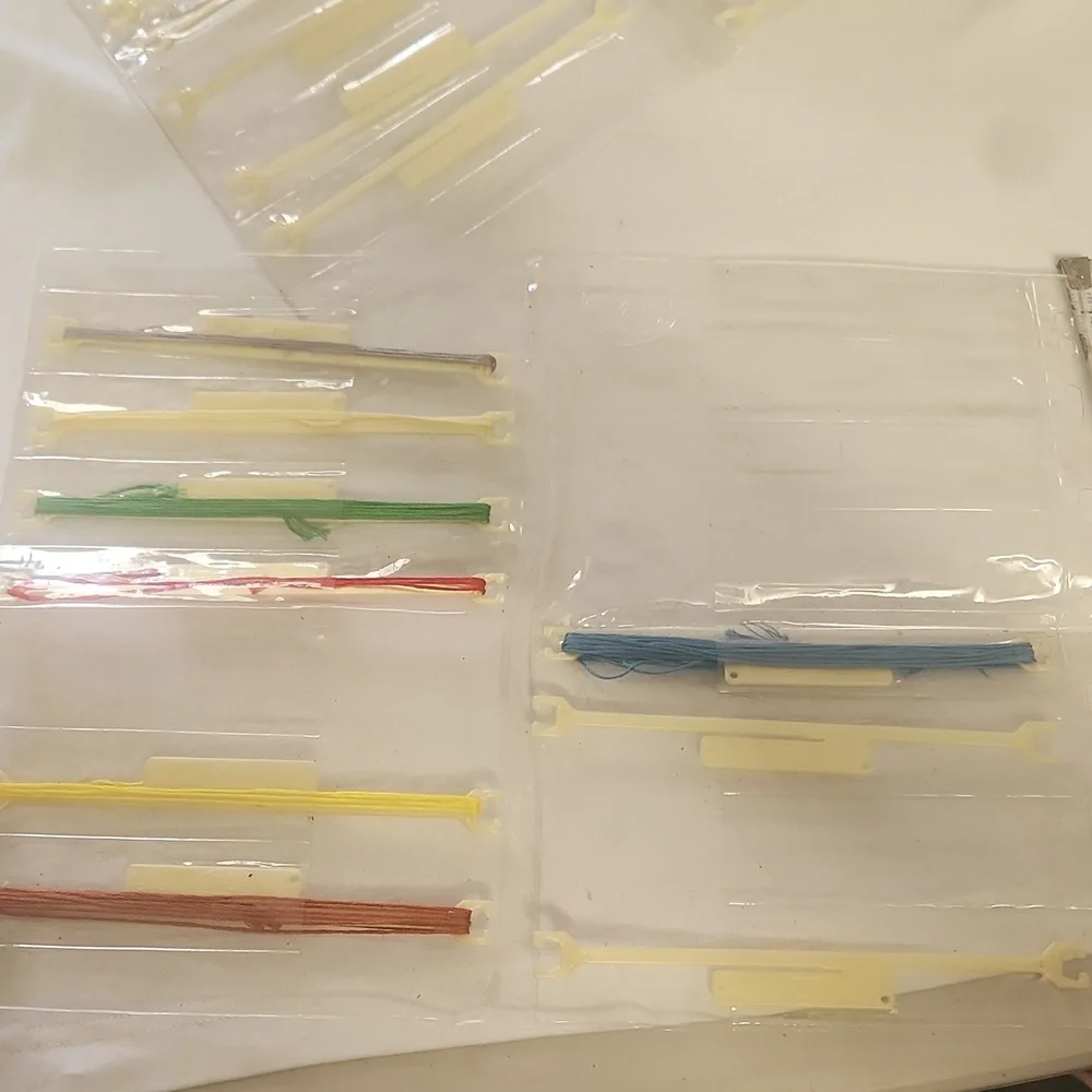Vtg 2001 DMC Embroidery Floss Holders 24 Includes 2 Vinyl Pockets for Storage